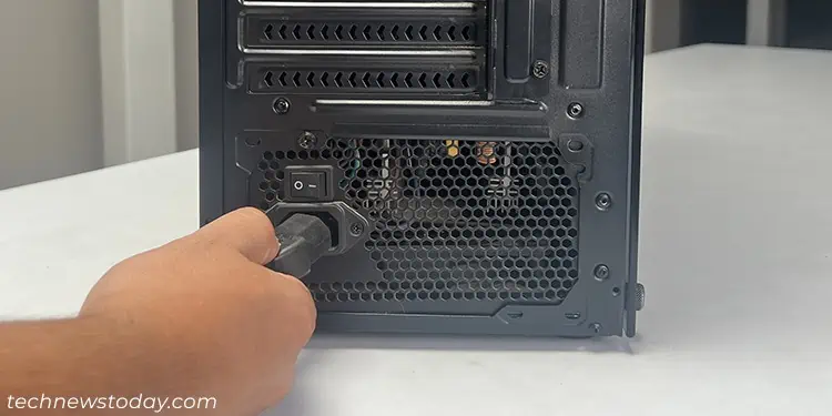 How to Apply Thermal Paste to GPU 1 remove-power-cable