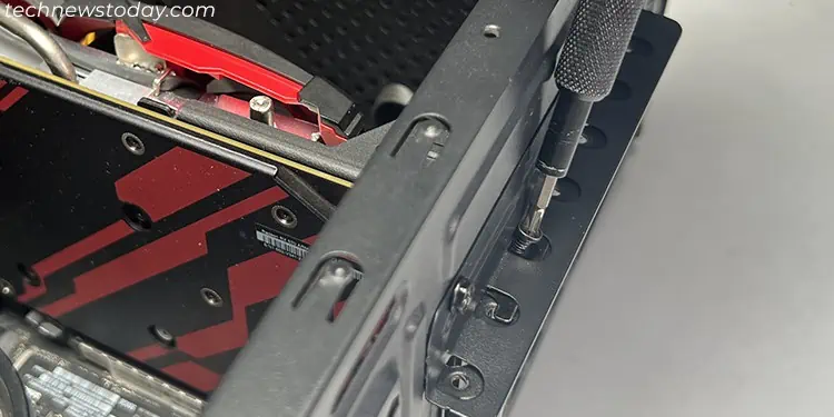 How to Apply Thermal Paste to GPU 4 unscrew-graaphics-card-mounting-bracket