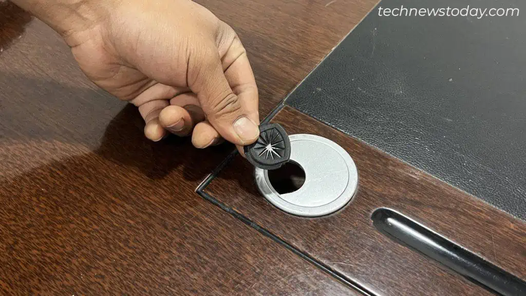 Organizing Keyboard and Mouse Cables (6 Best Ways) 10 insert-grommet-in-the-table-hole-1024x576
