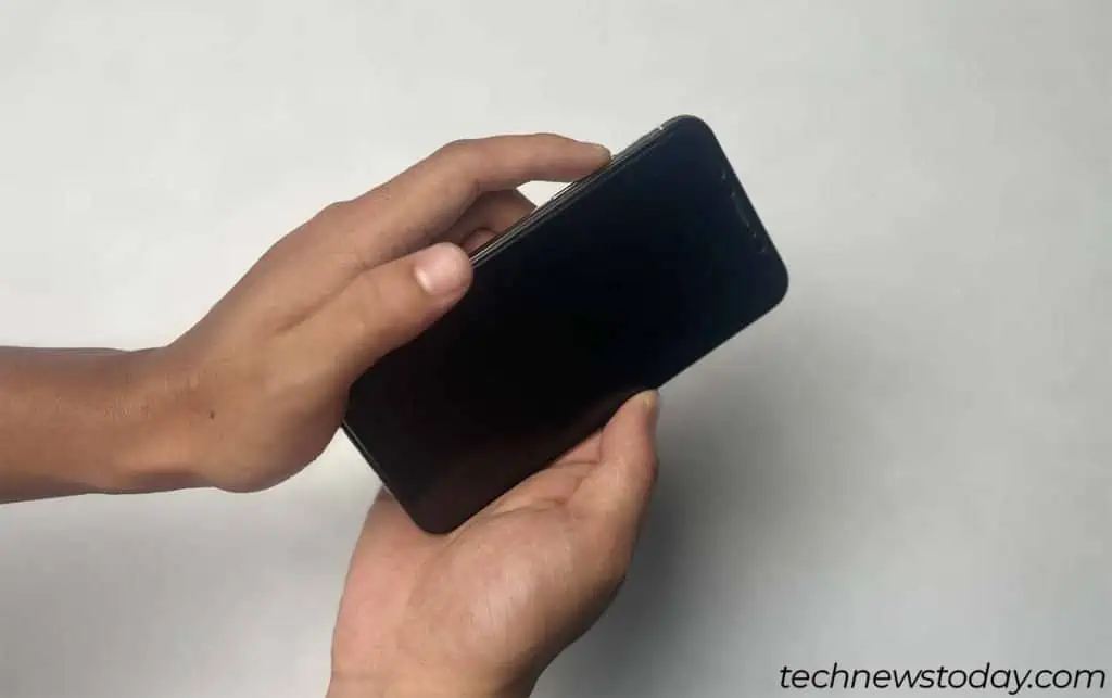 iphone-volume-up-button-4-1024x643