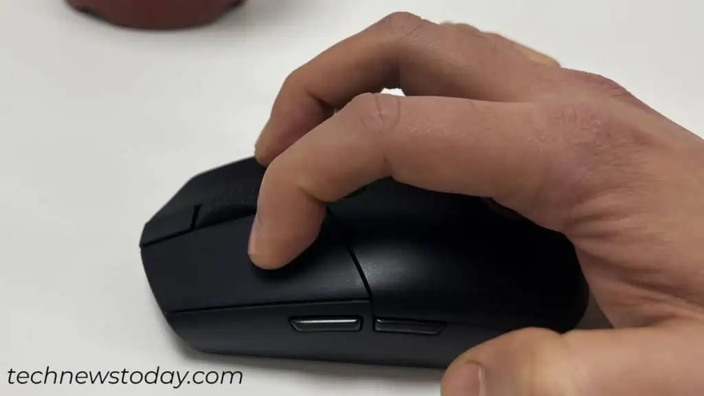 press-left-and-right-click-at-the-same-time-1024x576