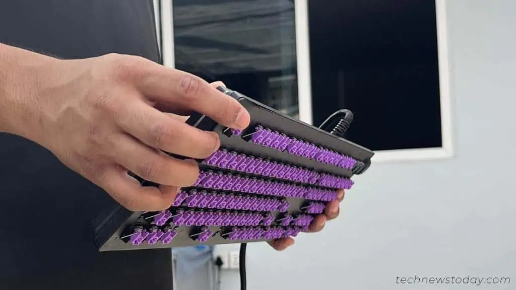 How to Clean Mechanical Keyboard in 7 Steps 6 razer-keyboard-upside-down-1024x576