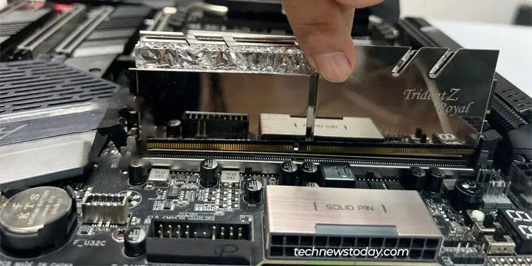 reseating-RAM