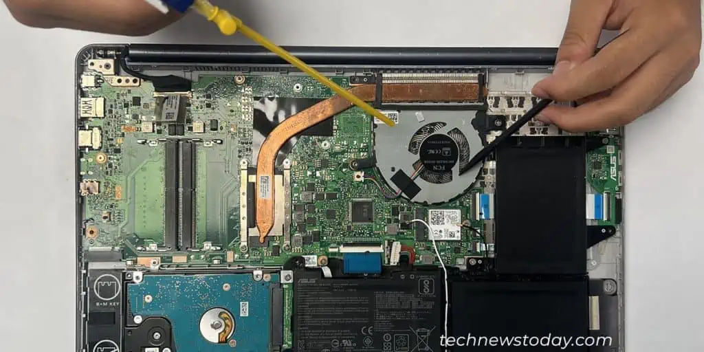 clean-laptop-fan-air-spray-can-1024x512