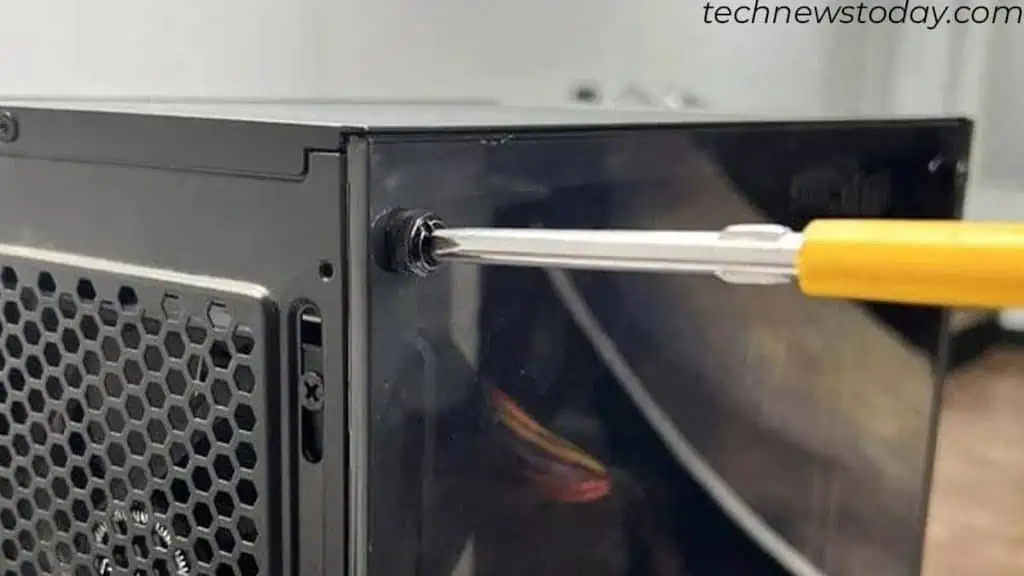How to Connect GPU to the Motherboard in 6 Steps 5 remove-side-panel-pc-1024x576