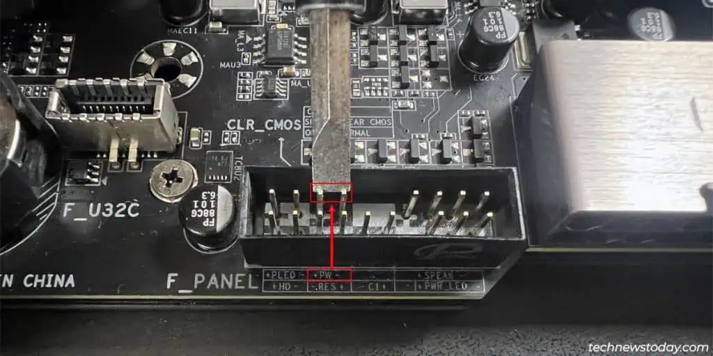How to Tell if Motherboard Is Dead? 2 shorting-motherboard-power-switch-pins-1024x512