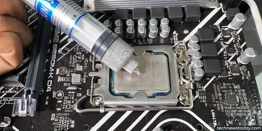 apply-thermal-paste-on-cpu-1024x512