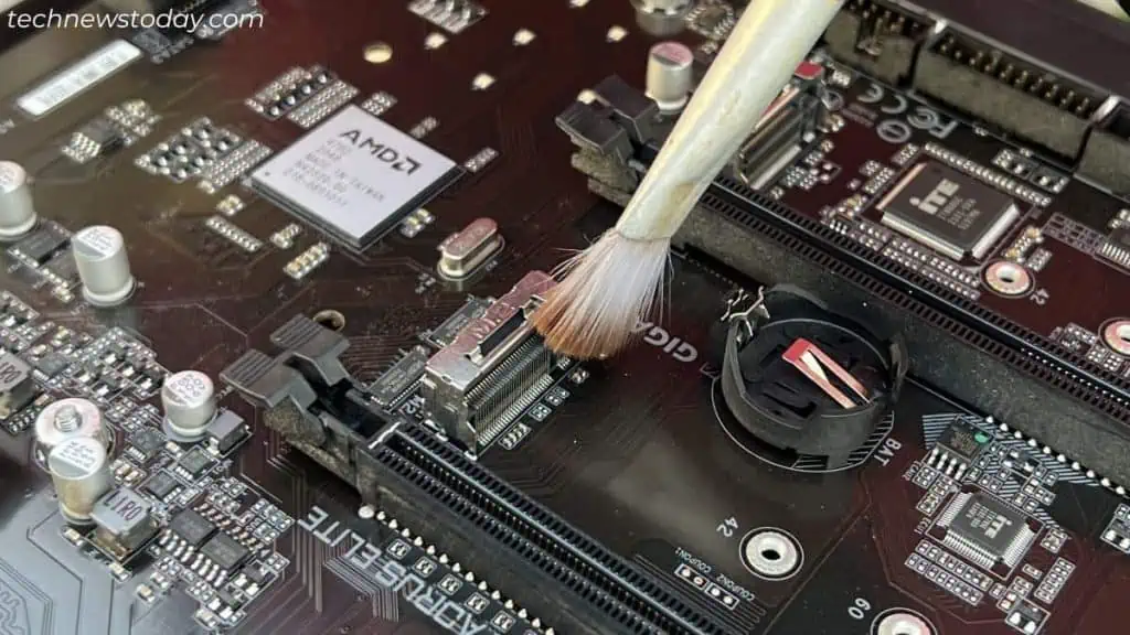 cleaning-m2-pins-1024x576