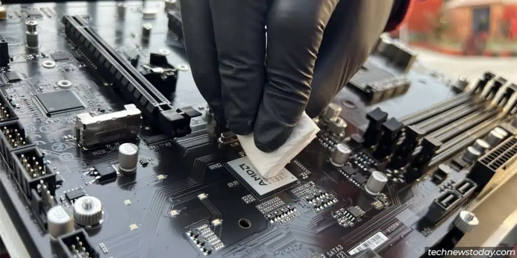 Is Your Motherboard Overheating? 4 Ways to Fix it 3 cleaning-motherboard-chipset-1024x512