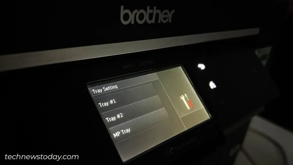 paper-tray-settings-in-printer-screen-1024x576
