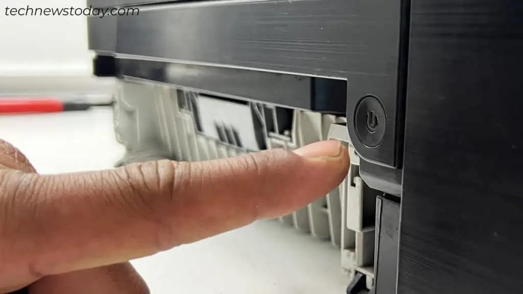 press-power-button-to-power-cycle-hp-printer-1024x576