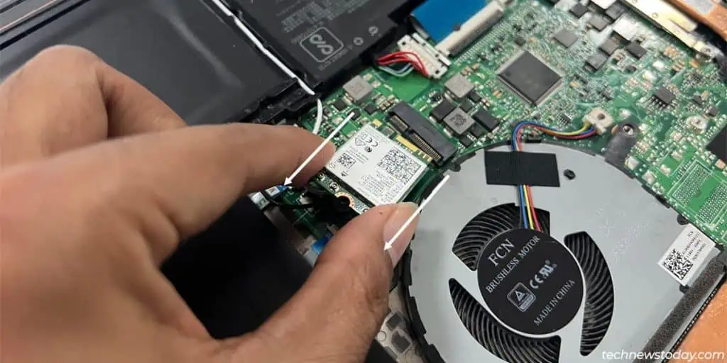 remove-m2-wifi-card-laptop-1024x512