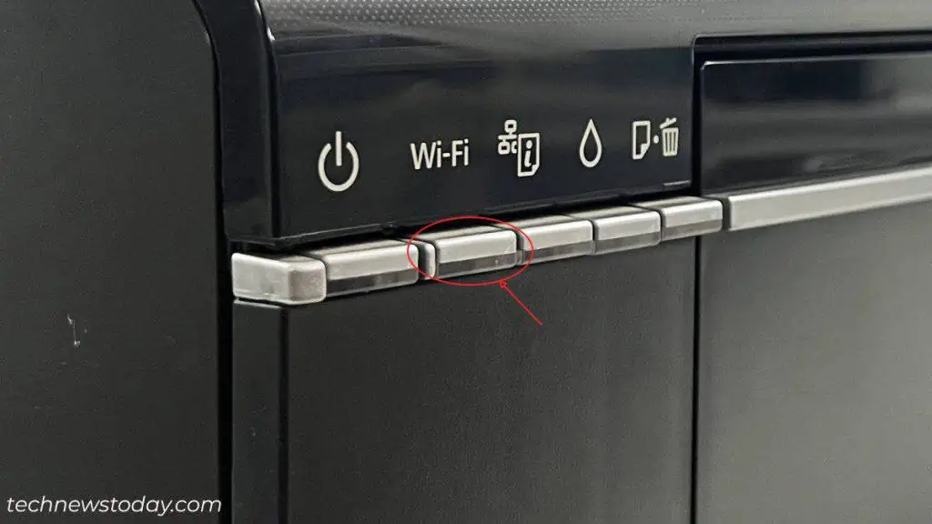 wifi-button-on-the-printer-glowing-orange-1024x576